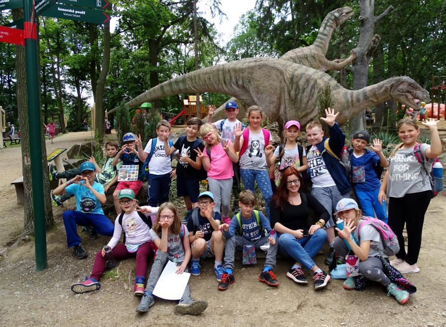 Užívali jsme si to o to více, že jsme vstupenku do Dinoparku a ZOO získali za 1. místo v akci "72 hodin".